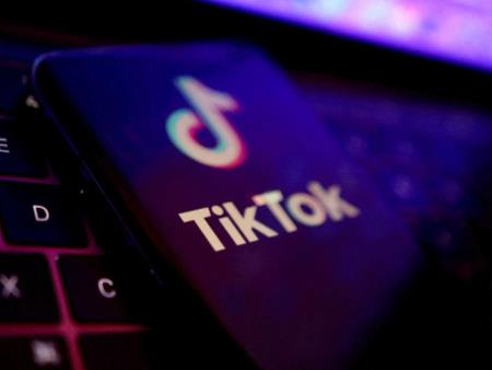 Australia thông qua luật cấm trẻ dưới 16 tuổi dùng mạng xã hội: Facebook, TikTok đối mặt thay đổi lớn